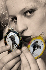 Janett Noack - erotic art on porcelain - easter egg